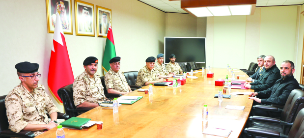 <p>Defence Affairs Minister Lieutenant General Abdulla Al Nuaimi received Rustem Umerov, Secretary of the National Security and Defence Council of Ukraine and Special Envoy of the President of Ukraine for defence co-operation with the GCC countries. </p><p>The meeting reviewed Bahrain’s Ukraine ties and means to enhance co-operation between the two countries.</p>